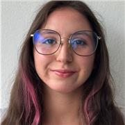 Soy María y ofrezco clases de apoyo escolar para todas las asignaturas, adaptadas a tu nivel y necesidades. Podemos hacer una prim